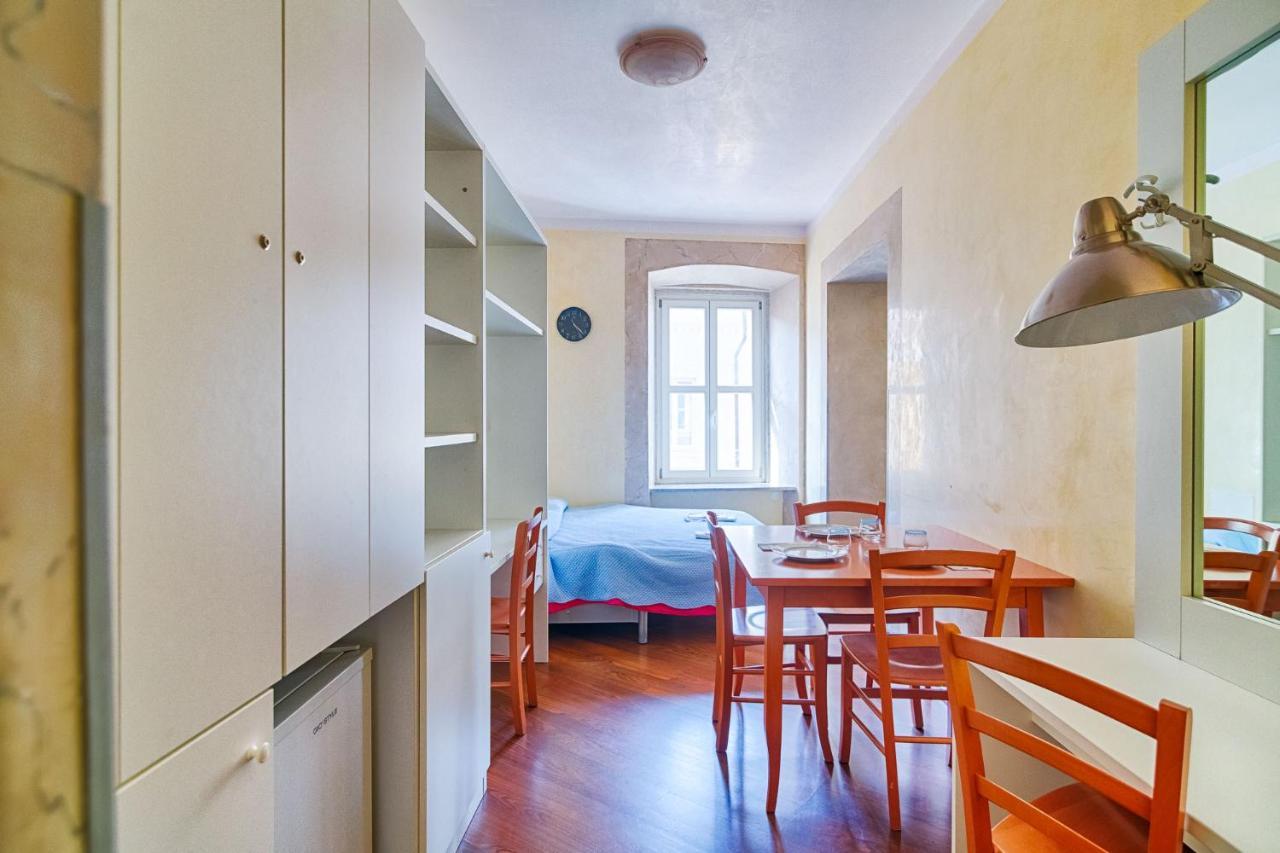Lloyd Residence Triestino Екстериор снимка